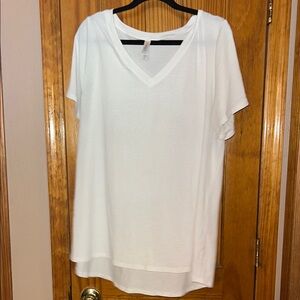 LuLaRoe White V-Neck Short Sleeve Tee